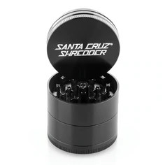 Santa Cruz Shredder 4pc Medium Grinder